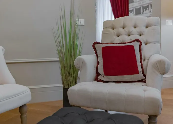 - Teatro Luxury Апартаменты *